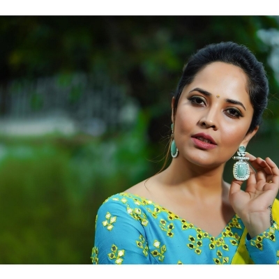 Anasuya Bharadwaj Photos - 7 of 12