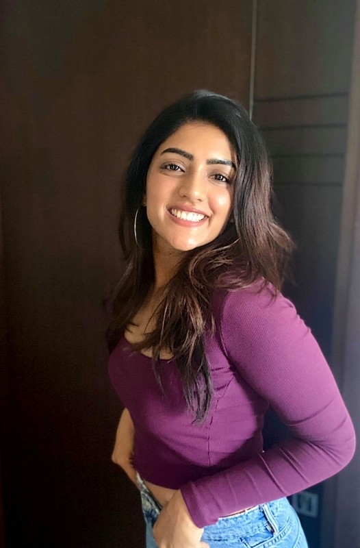 Eesha Rebba Photos - 1 / 3 photos