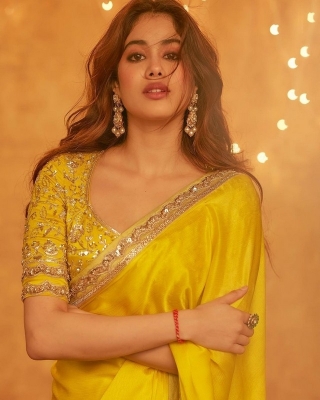 Janhvi Kapoor Photos - 1 of 4
