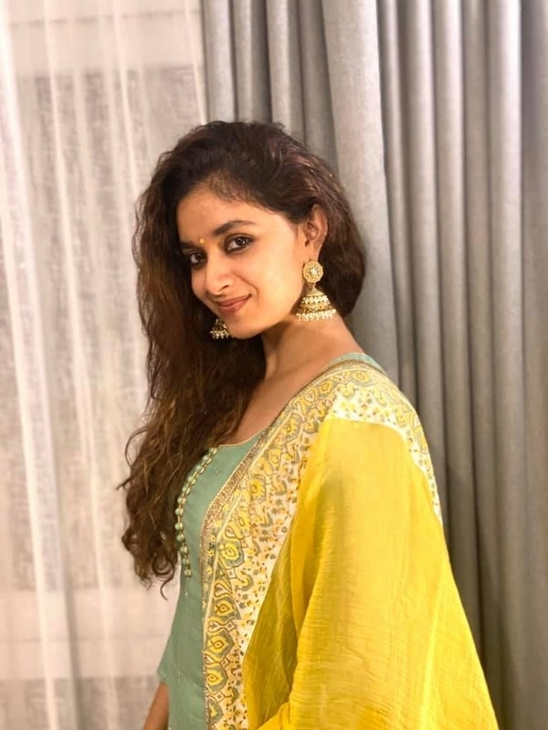 Keerthy Suresh Pics - 6 / 8 photos