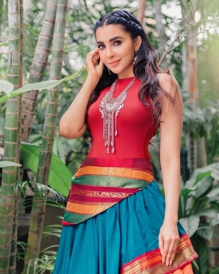 Parvati Nair Latest Photos - 3 of 5
