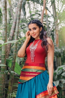 Parvati Nair Latest Photos - 5 of 5