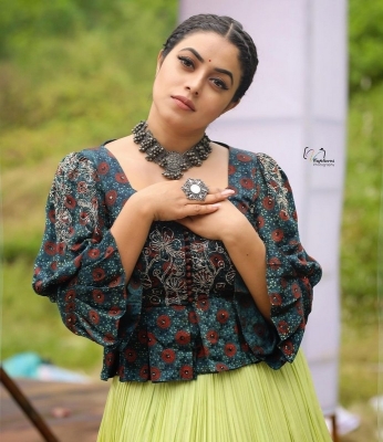 Poorna New Photos - 5 of 10