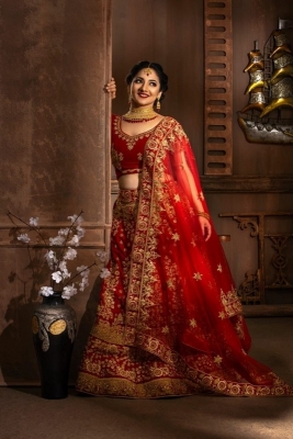 Priya Prince Photos - 6 of 8