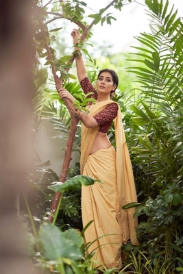 Raashi Khanna Photos - 4 of 4