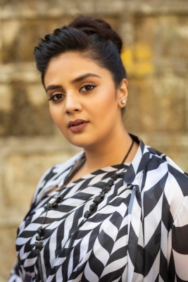 Sreemukhi Photos - 3 of 8