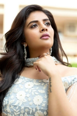 Sreemukhi Photos - 6 of 7