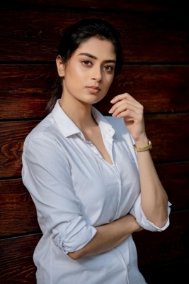 Vedieka Dutt Photos - 3 of 4