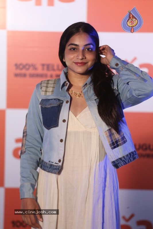 Commitmental Press Meet - 6 / 13 photos