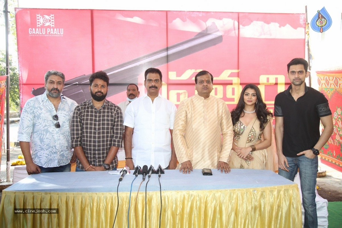 Prathyardhi Movie Opening - 3 / 10 photos