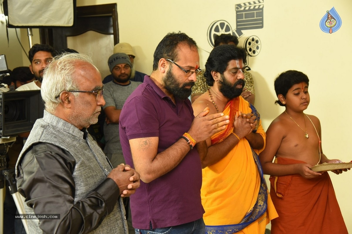 Sri Sri Sri Film Production no 1 Movie Opening - 12 / 17 photos