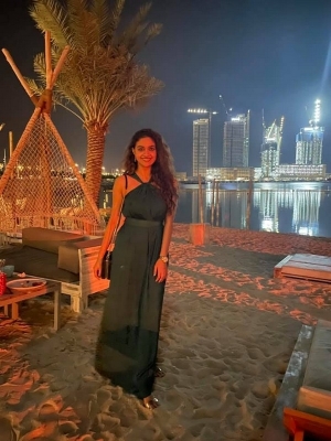 Keerthy Suresh Dubai Trip Photos - 4 of 6