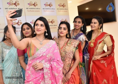 Mannara Chopra Launches Sri Krishna Silks Wedding Collection - 21 of 21