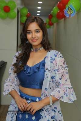 Pujitha Ponnada Inaugurates BeYou Salon - 3 of 18