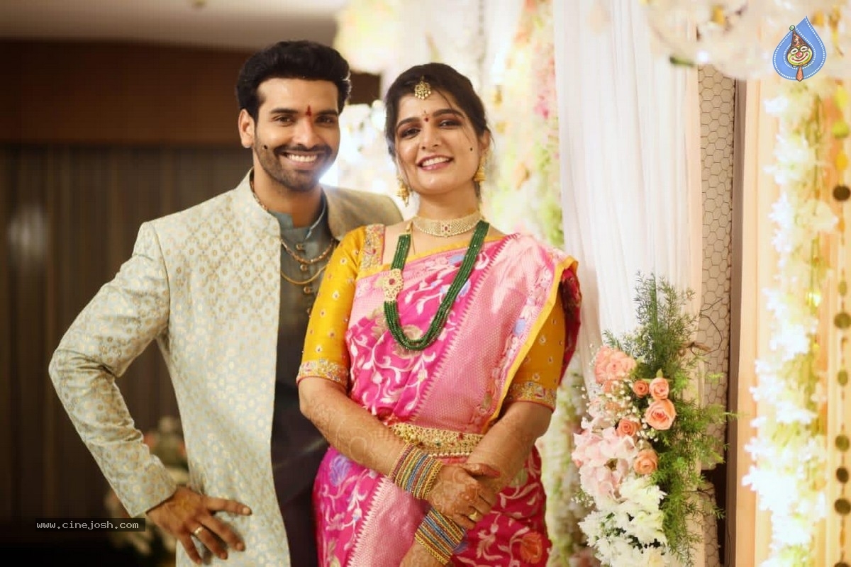 Sirivennela Seetharama Sastry Elder Son Wedding Photos - 5 / 9 photos