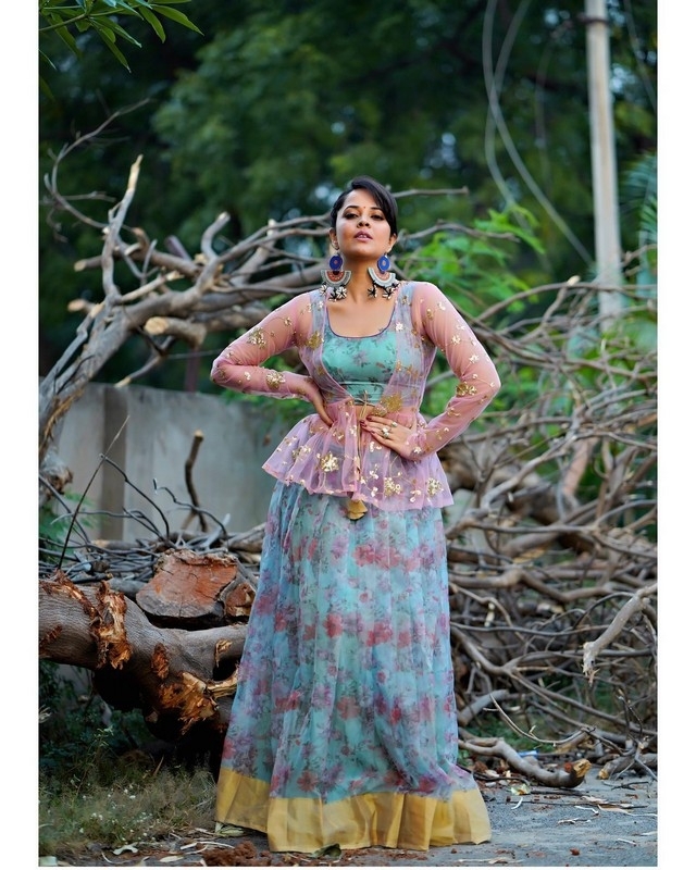 Anasuya Bharadwaj Photos - 4 / 10 photos