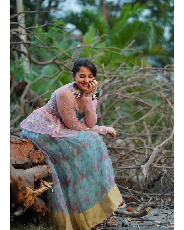 Anasuya Bharadwaj Photos - 6 / 10 photos