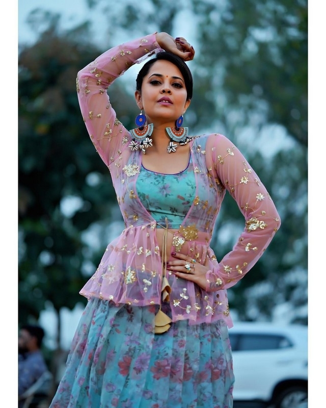 Anasuya Bharadwaj Photos - 9 / 10 photos