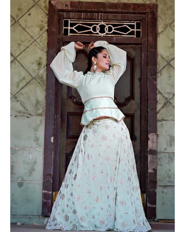 Anasuya Bharadwaj Photos - 4 / 12 photos