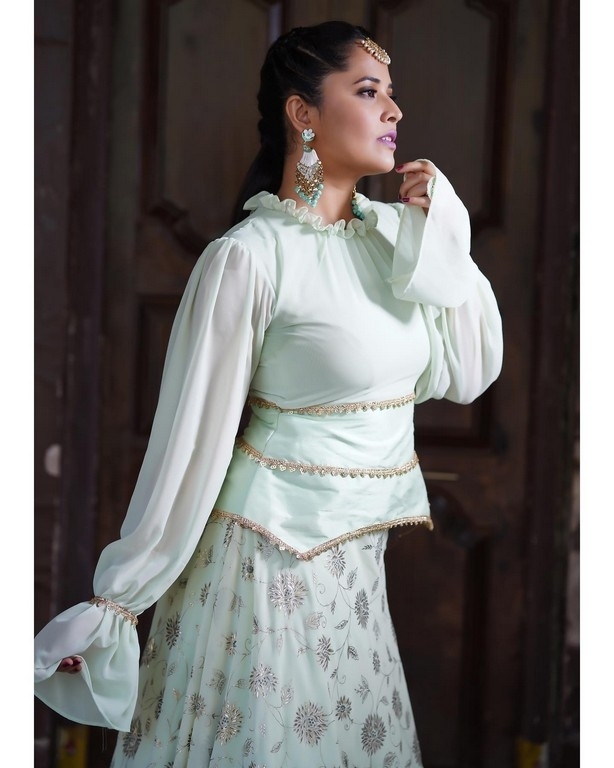 Anasuya Bharadwaj Photos - 6 / 12 photos