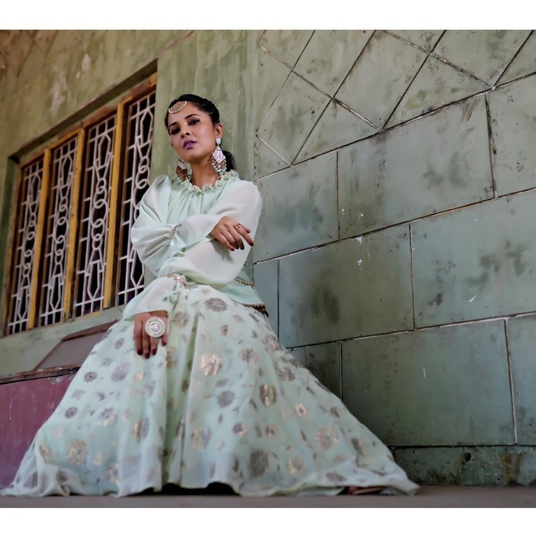 Anasuya Bharadwaj Photos - 12 / 12 photos