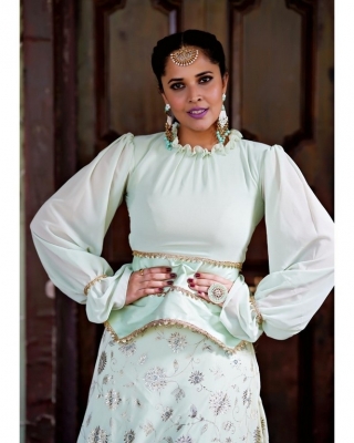 Anasuya Bharadwaj Photos - 7 of 12