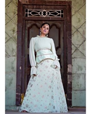 Anasuya Bharadwaj Photos - 9 of 12