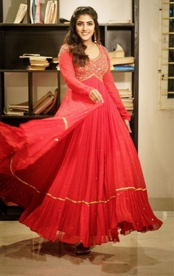 Eesha Rebba Photos - 3 of 4