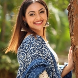 Maira Doshi Photos