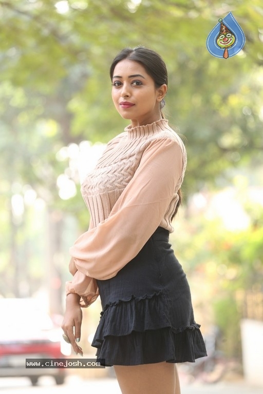 Rittika Chakraborty Photos - 12 / 21 photos