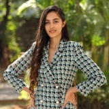 Simrat Kaur Randhawa Photos