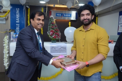 Havish Launches Yes Bank Premium Offer - 6 of 20