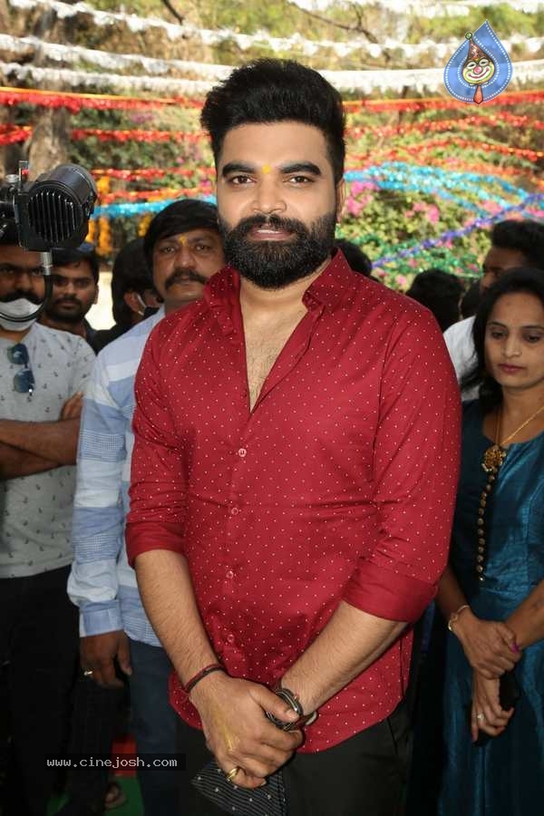 Jani Master New Movie Opening Photos - 14 / 31 photos
