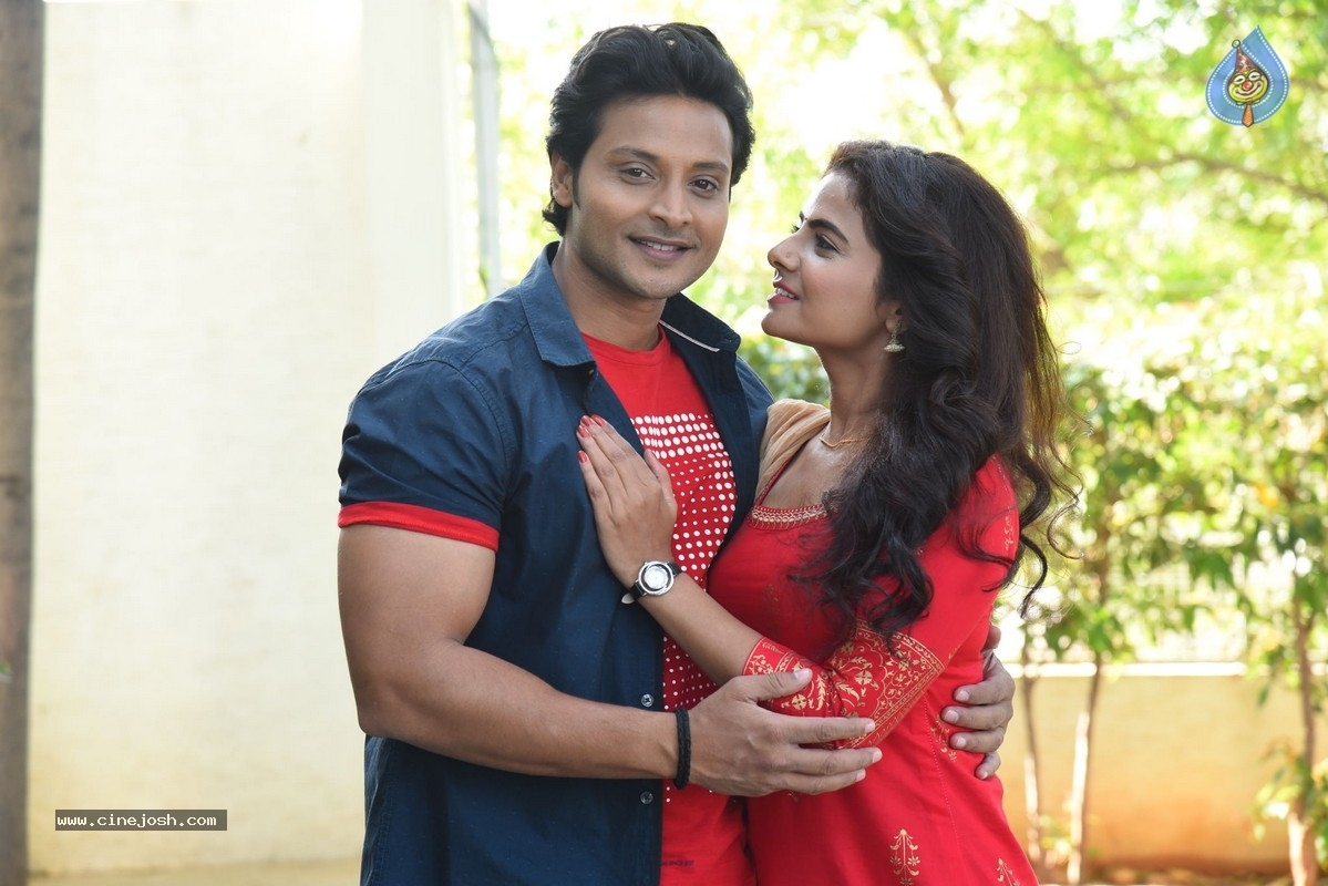Light House Cine Magic Production No 3 Press Meet - 7 / 20 photos