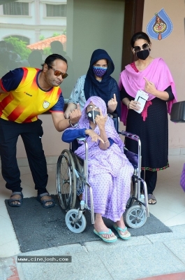 Celebrities cast their Vote GHMC Elections 01 - 35 of 36
