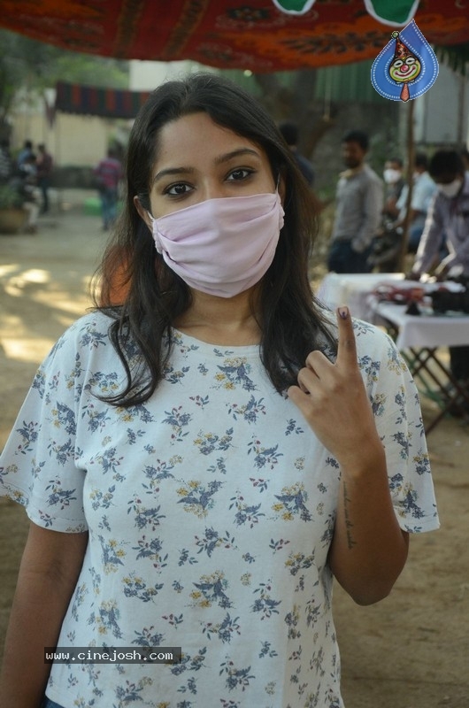 Celebrities cast their Vote GHMC Elections 02 - 18 / 57 photos