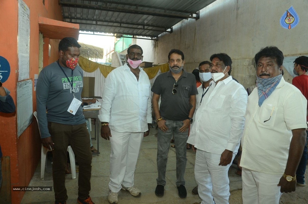 Celebrities cast their Vote GHMC Elections 02 - 34 / 57 photos
