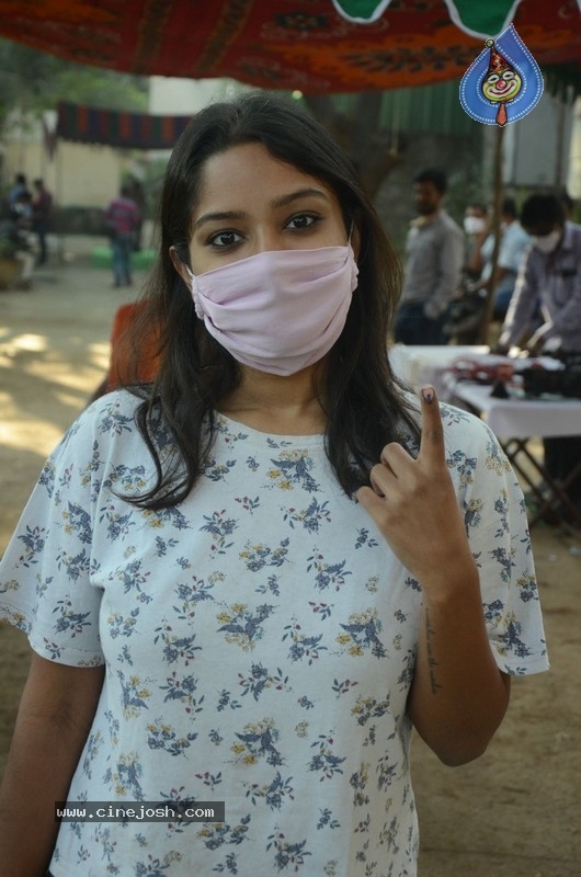 Celebrities cast their Vote GHMC Elections 02 - 52 / 57 photos