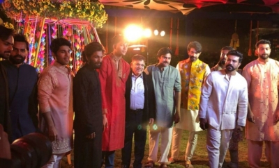 Pawan Kalyan at Niharika Mehendi Ceremony - 2 of 4