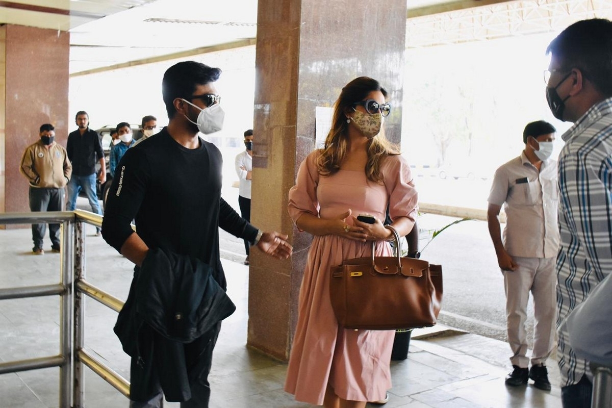 Ram Charan and Upasana in Rajasthan - 3 / 4 photos