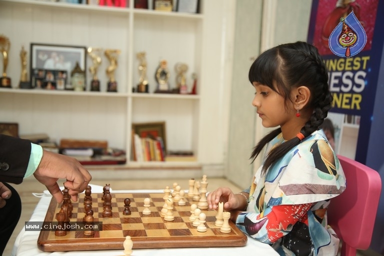 Vidya Nirvana Holds The Noble Book of World Records - 8 / 13 photos