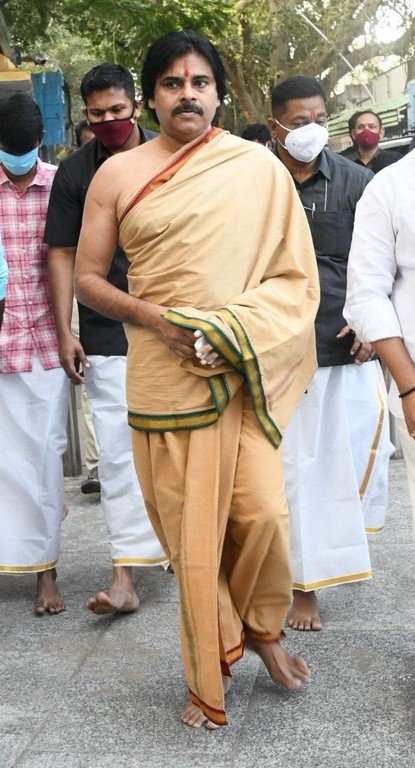 Pawan Traditional look in Tirupati - 2 / 4 photos