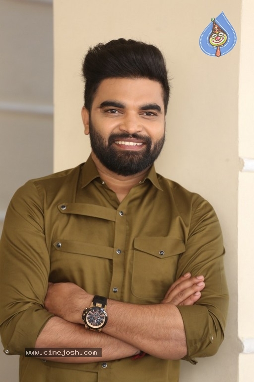 Pradeep Machiraju Photos - 1 / 16 photos