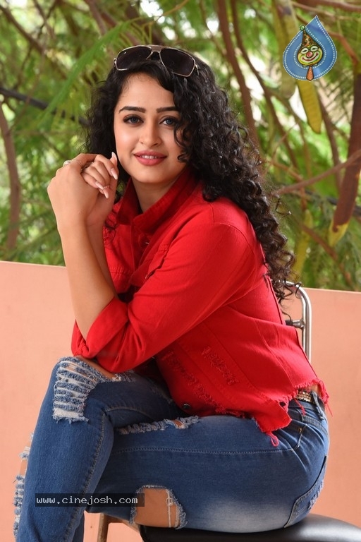 Anketa Maharana Photos - 14 / 17 photos