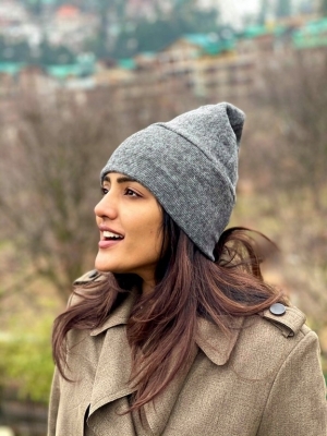 Eesha Rebba Photos - 2 of 4