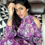 Eesha Rebba Pics