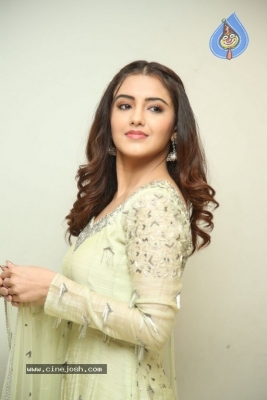 Malavika Sharma Photos - 11 of 16