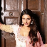 Nidhhi Agerwal Photos