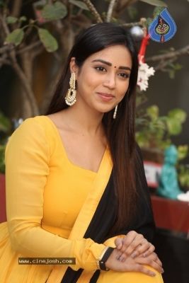 Nivetha Pethuraj - 20 of 21