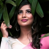 Niviksha Naidu Photos